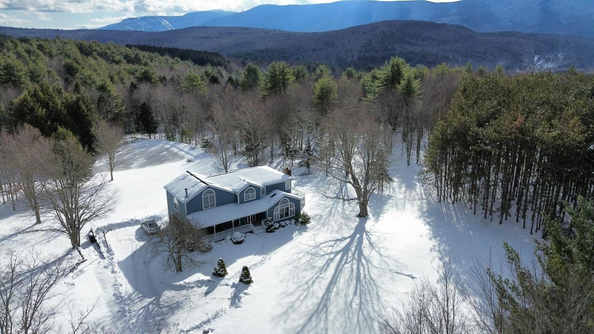 Mountain Blue Vista - Luxury Retreat Near Ski Resorts With Pond, Firepit And Hot Tub Windham Zewnętrze zdjęcie